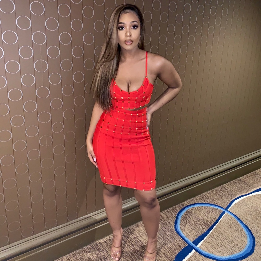Two piece set